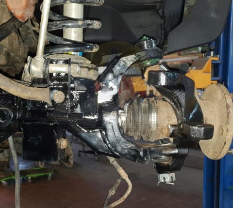 Heavy Cruiser: Wzmocnienia zwrotnic Dana 44 Jeep Wrangler JK Rubicon 2007-2018 Heavy Cruiser: Wzmocnienia zwrotnic Dana 44 Jeep Wrangler JK Rubicon 2007-2018