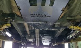 Heavy Cruiser: Osłona reduktora Offroad RAM 1500 2019 - czerwona