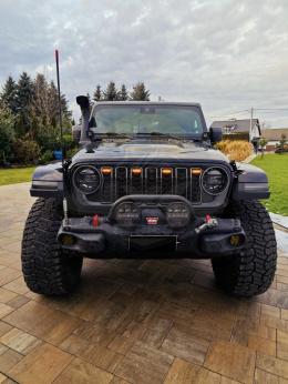 Oświetlenie Grilla model 2024 Jeep Wrangler JL