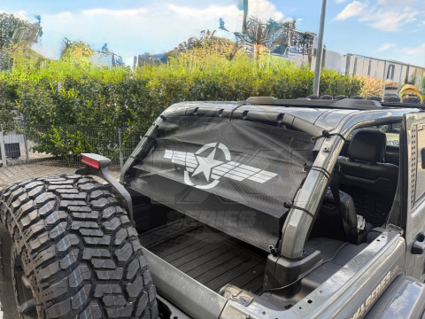 Osłona przeciwsłoneczna bagażnika Jeep Wrangler JL Osłona przeciwsłoneczna bagażnika Jeep Wrangler JL