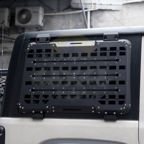 Panele bocznych szyb kpl. P+L - Jeep Wrangler JLU Panele bocznych szyb kpl. P+L - Jeep Wrangler JLU