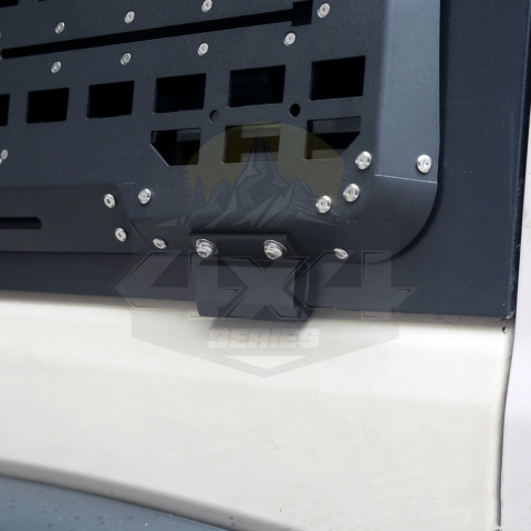 Panele bocznych szyb kpl. P+L - Jeep Wrangler JLU Panele bocznych szyb kpl. P+L - Jeep Wrangler JLU