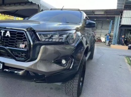 Toyota Hilux GR - body kit