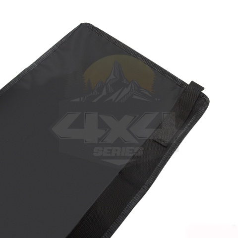 Zasłona bagażnika Jeep Wrangler JL