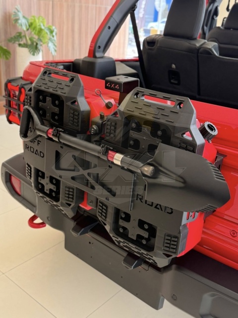 Mocowanie z ekwipunkiem Jeep Wrangler JL / JK