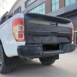 Nakładka drzwi bagażnika Ford Ranger - T6 / T7 /T8
