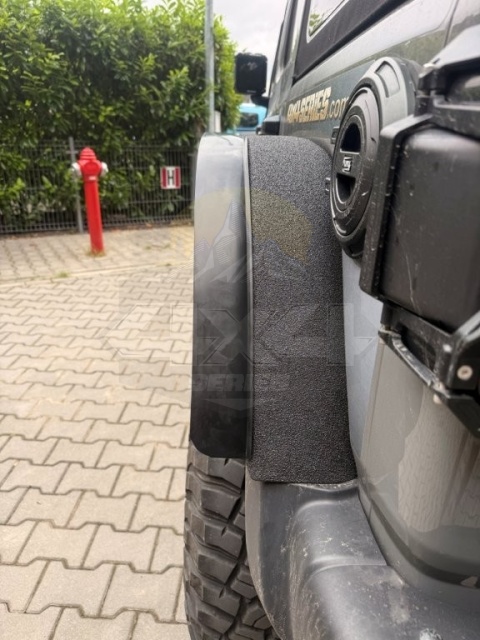 Dokładki poszerzeń 70 mm Jeep Wrangler JK JL JT