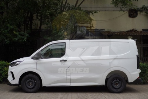 Ford Transit Custom 2022+ Body kit wizualny