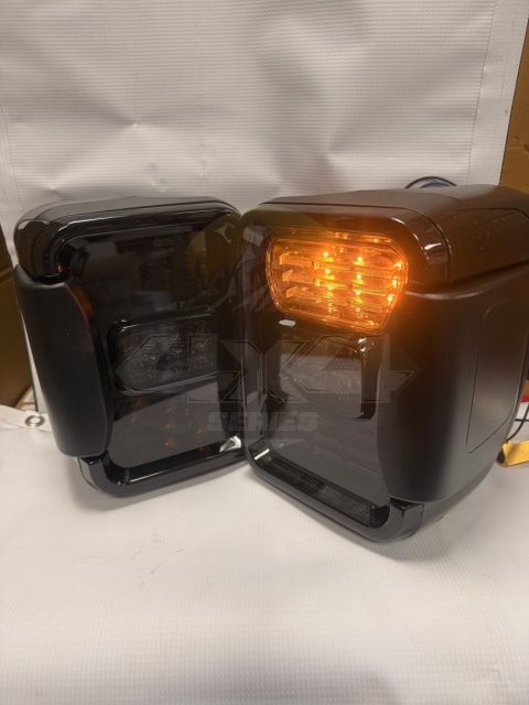 Lampy tylne LED ( EU ) Jeep Gladiator 2020+