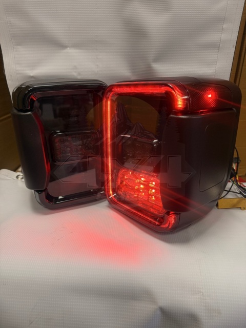 Lampy tylne LED ( EU ) Jeep Gladiator 2020+