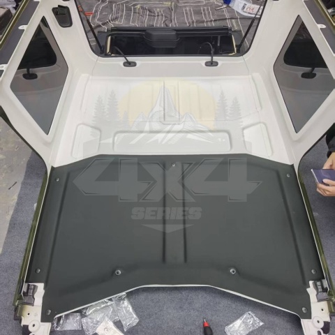Podsufitka dachu Jeep Wrangler JLU