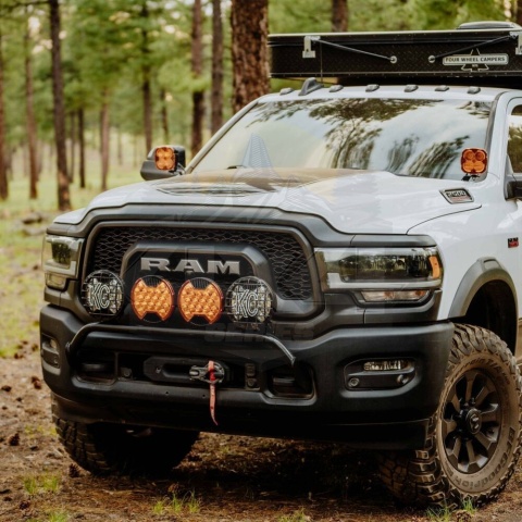 Mocowanie lamp na zderzaku RAM 2500/3500 2019+
