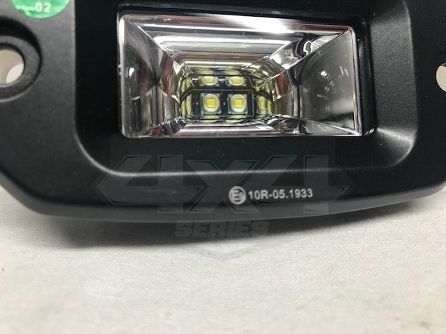Lampa robocza LED- TXCM 3020L (20W Homologacja E9)