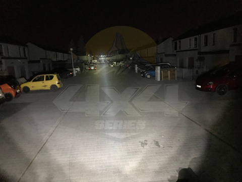 Lampa LED z Laserową wiązką światła TXCM 5064LA Lampa LED z Laserową wiązką światła TXCM 5064LA