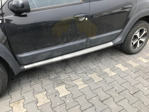 Dacia Duster 2018+ Nakładki Drzwi Off Road