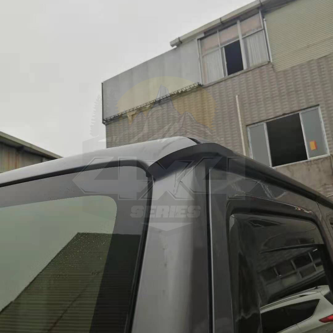Przedłużka rynienki dachu Jeep Wrangler JK/JKU