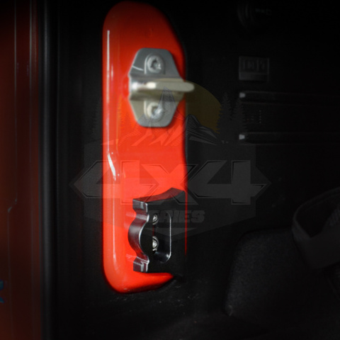 Ogranicznik zawiasu tylnej klapy Jeep Wrangler JL Ogranicznik zawiasu tylnej klapy Jeep Wrangler JL
