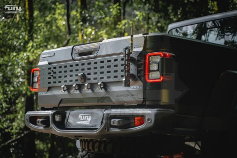 Panel klapy bagażnika FURY - Jeep Gladiator JT Panel klapy bagażnika FURY - Jeep Gladiator JT