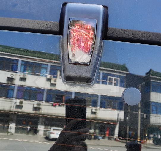 Światło Stop zawiasów tylnej szyby Jeep Wrangler JK Światło Stop zawiasów tylnej szyby Jeep Wrangler JK